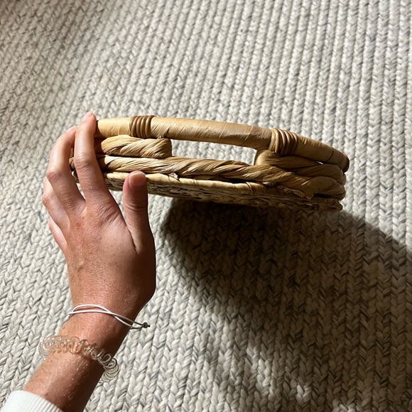 Round Wicker tray - Picture 2 of 3